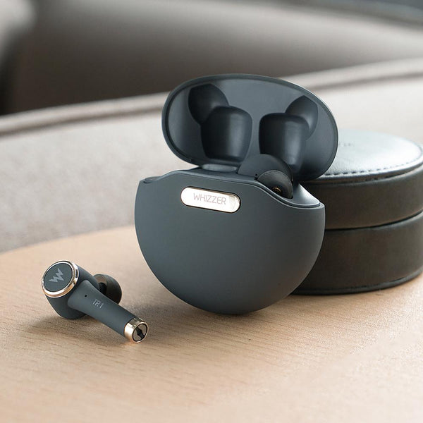 3D Stereo Sound Earphone With Mic